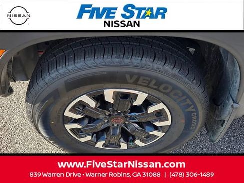 Used 2024 Nissan Frontier PRO-4X w/ Off-Road Protection Package AWD/4WD image 17