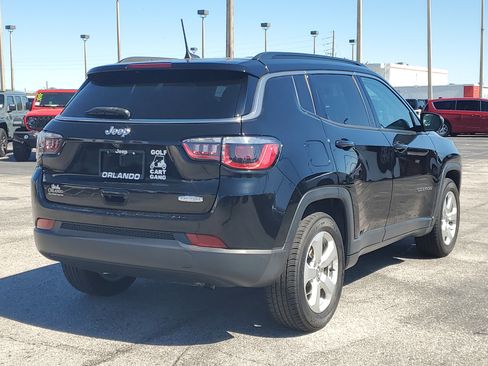 Used 2019 Jeep Compass Latitude image 8