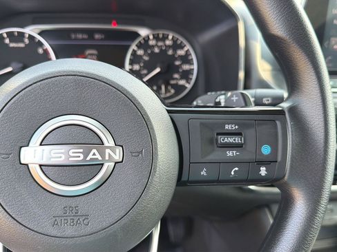 Used 2023 Nissan Rogue SV AWD/4WD image 22
