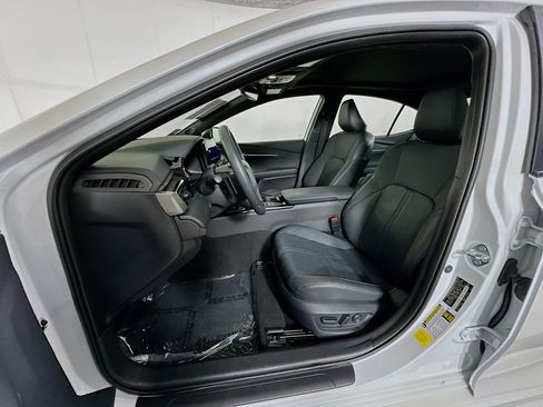 Certified 2025 Toyota Camry XSE w/ Premium Plus Package image 12