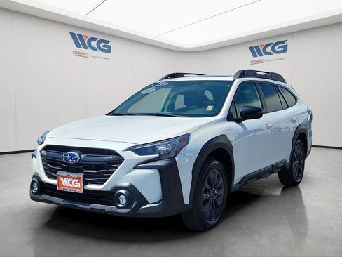 Used 2025 Subaru Outback Onyx Edition AWD/4WD image 5