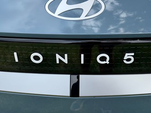 Certified 2026 Hyundai Ioniq 5 SEL RWD image 30
