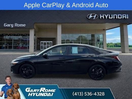 Used 2026 Hyundai Elantra Sport FWD image 5