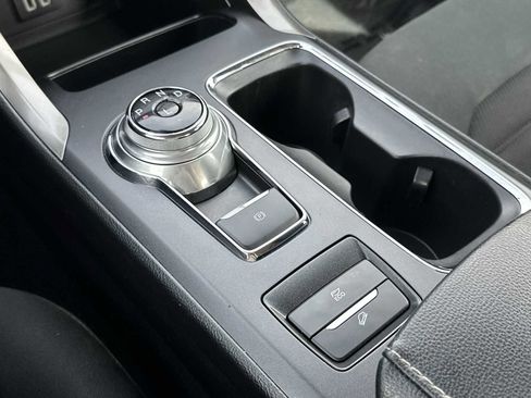 Used 2019 Ford Fusion SE image 20