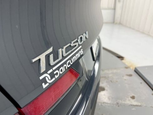 Used 2019 Hyundai Tucson SE image 25