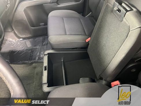 Used 2018 Chevrolet Silverado 1500 LT w/ All Star Edition AWD/4WD image 19