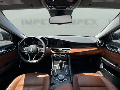 Used 2019 Alfa Romeo Giulia AWD w/ Nero Edizione image 12