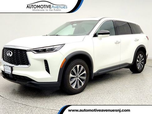Used 2023 INFINITI QX60 Pure AWD/4WD image 1