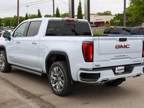 New 2026 GMC Sierra 1500 Denali w/ Denali Reserve Package AWD/4WD image 5