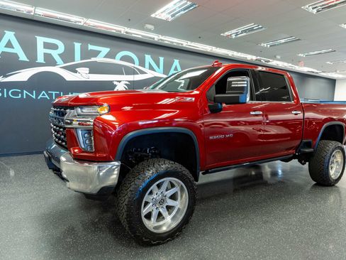 Used 2021 Chevrolet Silverado 2500 LTZ w/ LTZ Convenience Package AWD/4WD image 1