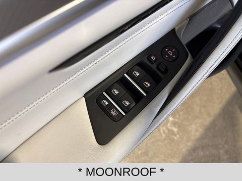 Used 2020 BMW M5 Base w/ Executive Package image 11