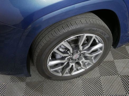 Used 2024 GMC Terrain Denali w/ Denali Premium Package image 10