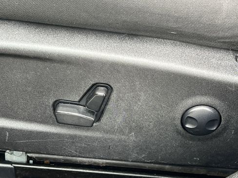 Used 2023 Dodge Charger SXT image 17