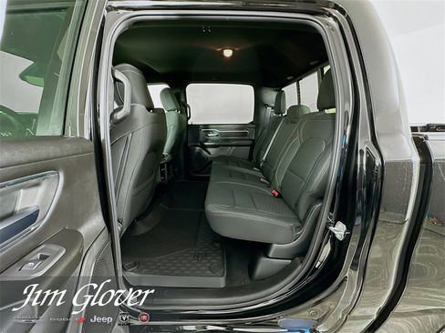 New 2026 RAM 1500 4x4 Crew Cab image 16