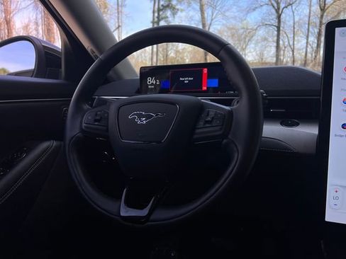 Used 2023 Ford Mustang Mach-E Select image 20