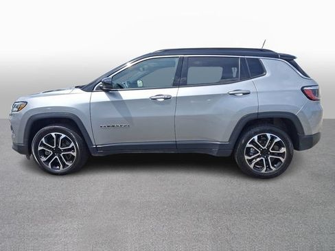 Used 2023 Jeep Compass Limited AWD/4WD image 7
