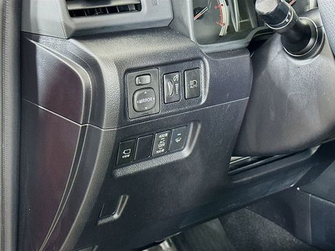 Used 2023 Toyota 4Runner TRD Off-Road Premium w/ Off Road Premium Plus Package image 10