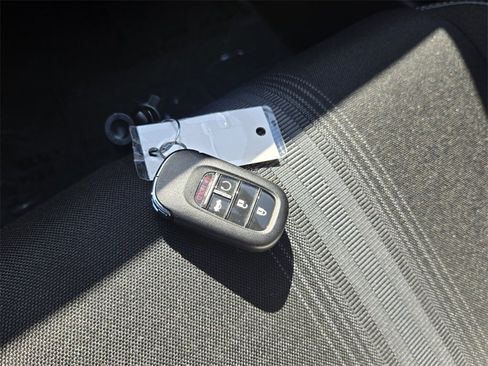 Certified 2025 Honda Civic Sport image 19