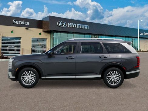 New 2026 Hyundai Palisade SEL image 3