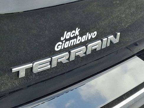Certified 2020 GMC Terrain SLT w/ Preferred Package FWD image 33