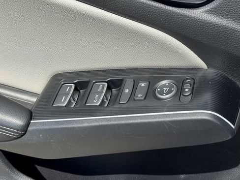 Certified 2025 Honda Civic Sport Touring image 31
