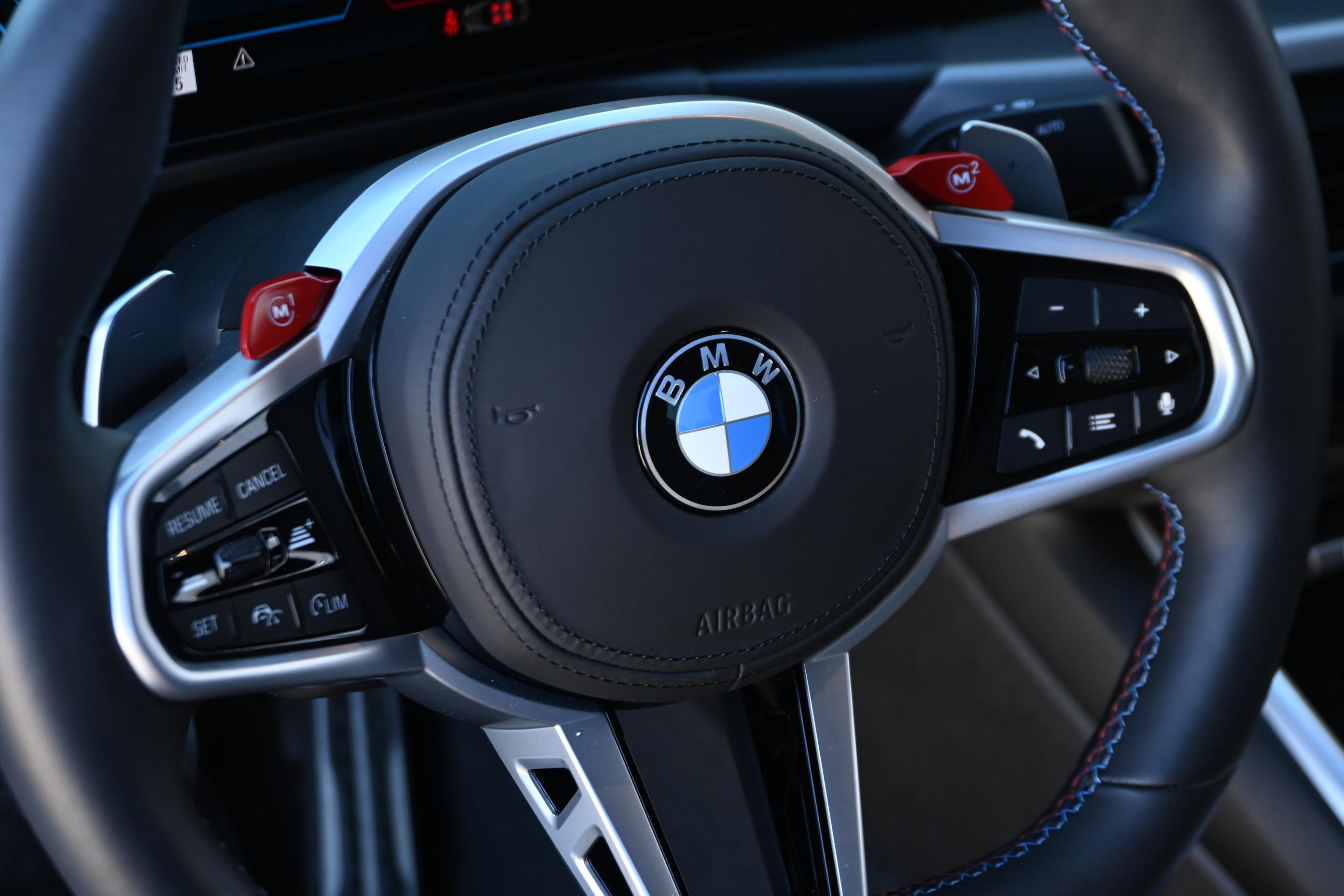 Used 2026 BMW M2 w/ Lighting Package RWD image 25