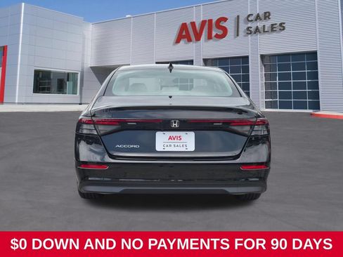 Used 2025 Honda Accord SE image 7