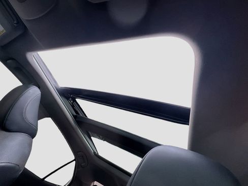 Used 2022 Toyota Camry XSE w/ Navigation Package AWD/4WD image 27