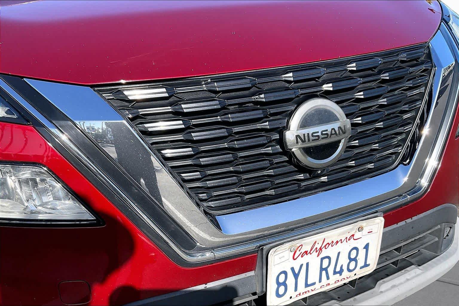 Used 2021 Nissan Rogue SV FWD image 29