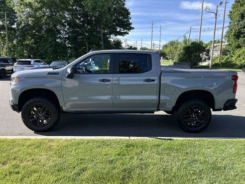 Used 2024 Chevrolet Silverado 1500 LT Trail Boss w/ Convenience Package II AWD/4WD image 5
