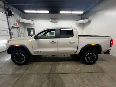 New 2026 GMC Canyon AT4 image 7