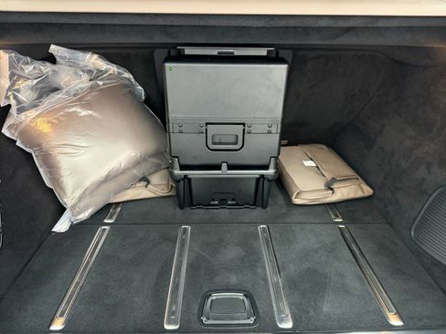 Certified 2024 Mercedes-Benz Maybach EQS 680 Maybach EQS 680 image 32