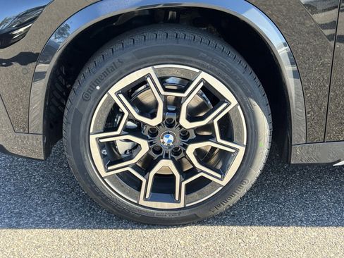 New 2026 BMW X1 xDrive28i w/ Convenience Package image 9