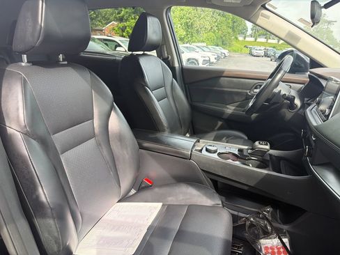Used 2023 Nissan Rogue SV w/ SV Premium B Package AWD/4WD image 52