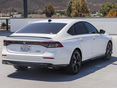 Used 2025 Honda Accord Sport image 7