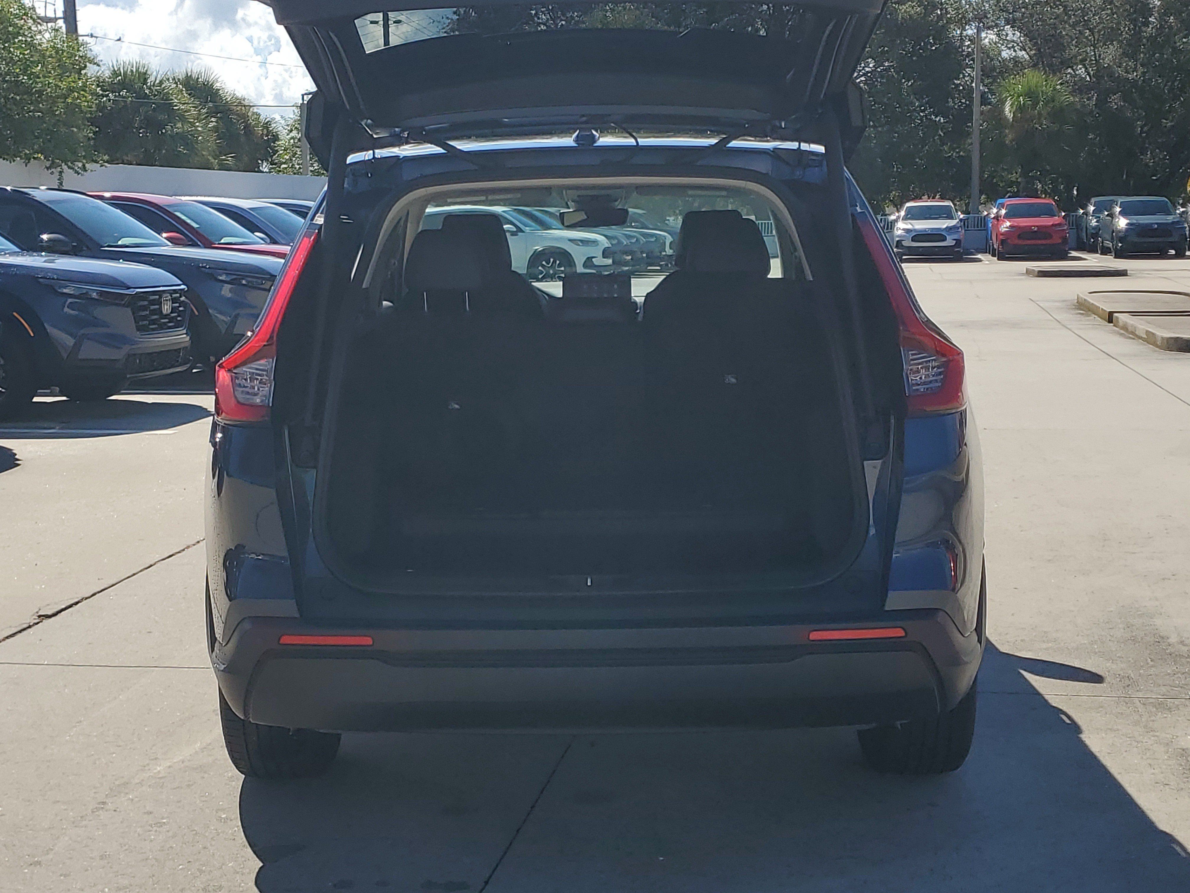 Used 2025 Honda CR-V EX-L image 7