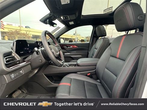 Certified 2024 Chevrolet Traverse RS w/ LPO, Floor Liner Package image 26