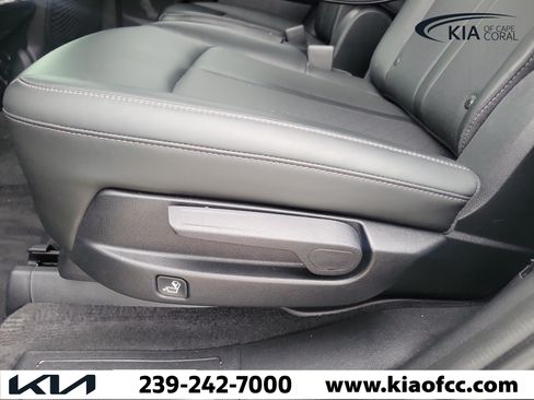Certified 2021 Kia Sorento SX AWD/4WD image 12