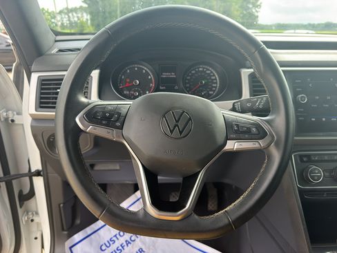 Used 2021 Volkswagen Atlas Cross Sport SE FWD image 15