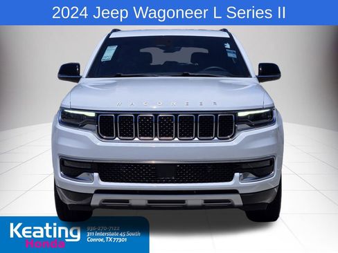 Used 2024 Jeep Wagoneer L Series II w/ Flexible Seating Group AWD/4WD image 2