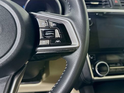 Used 2018 Subaru Outback 2.5i Limited AWD/4WD image 22