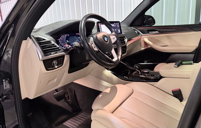Used 2022 BMW X3 xDrive30i w/ Premium Package 2 AWD/4WD image 7