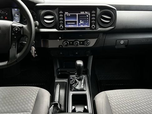 Used 2022 Toyota Tacoma SR w/ SR Convenience Package image 16