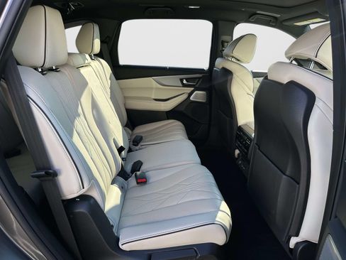 Certified 2025 Acura MDX A-Spec AWD/4WD image 11