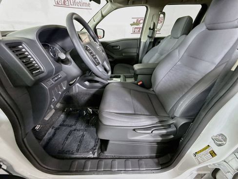 Certified 2023 Nissan Frontier S AWD/4WD image 26