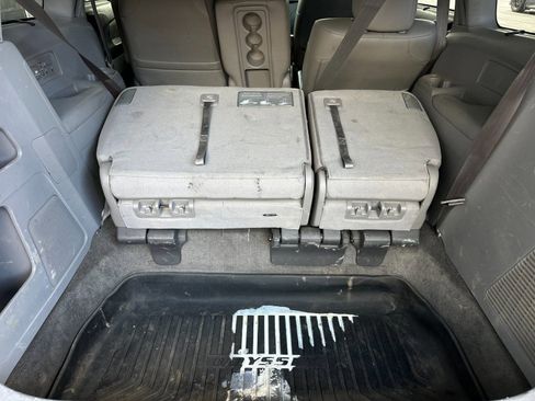 Used 2014 Honda Odyssey Touring image 16