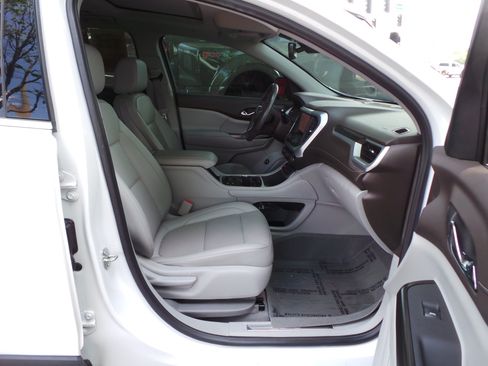 Used 2022 GMC Acadia SLT FWD image 43