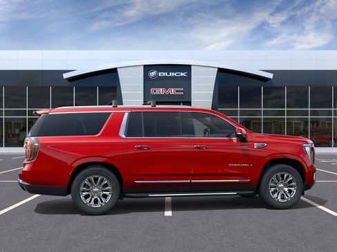 New 2026 GMC Yukon XL Denali w/ Advanced Technology Package AWD/4WD image 5