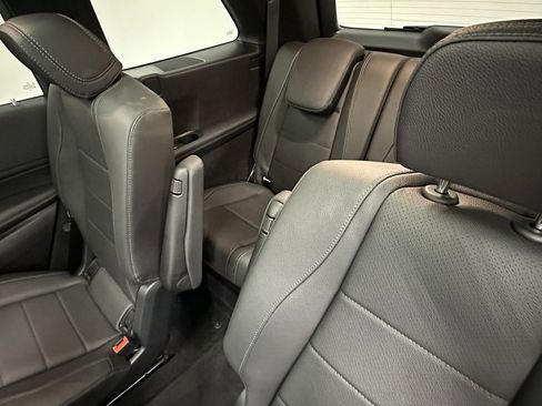 Certified 2025 Mercedes-Benz GLS 450 4MATIC image 24