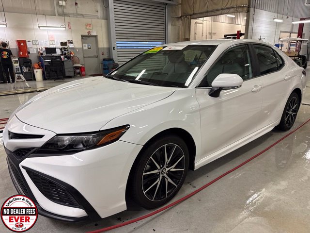 Used 2024 Toyota Camry SE FWD 360° Tour